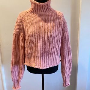 ‼️SOLD‼️H&M Cable Knit Chunky Pink Cropped Turtleneck Sweater